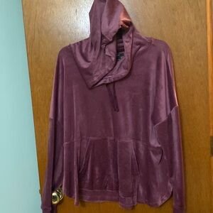 Vera wang pajama hoodie size large